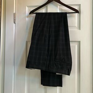Banana Republic pants waist 35 length 36 dark grey window check pane.